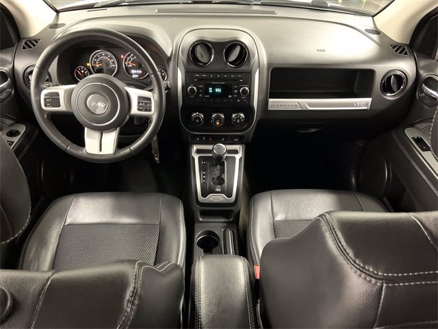 Pre-owned 2015 Jeep Compass Latitude 4wd Suv